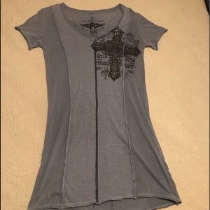 Women’s large affliction t shirt